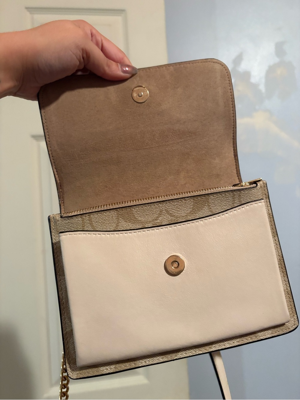 Coach Small Klare Crossbody Purse Beige/Light Tan Signature - Picture 7 of 13
